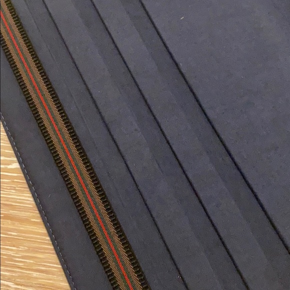 Protective Tablet Stand Cover - Picture 3 of 5